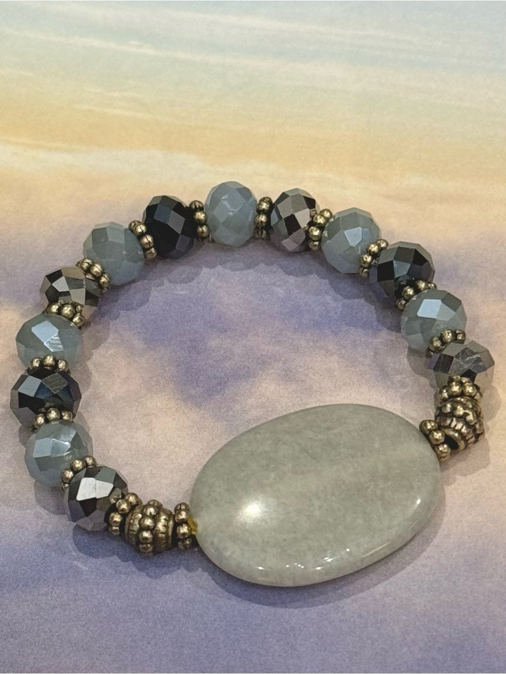 Hand Crafted Grey Jadeite and Faceted Moonstone Beaded Bracelet 6.5”